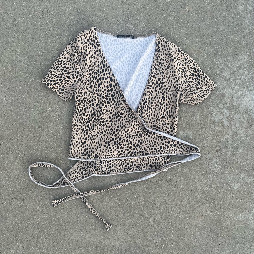 Brandy Melville crop top